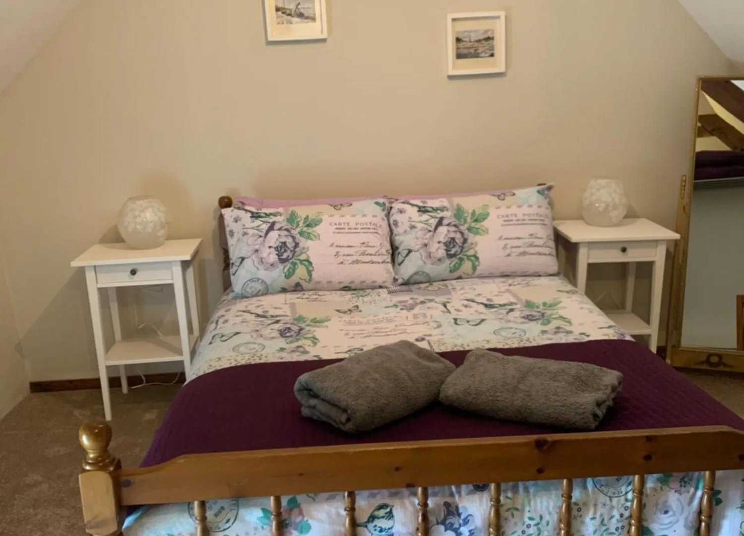 Two Cottages In Beautiful Brittany 5 Bedrooms Sleeps 10 Pets Welcome Heated Swimming Pool Free Wifi Plouguenast-Langast Francie